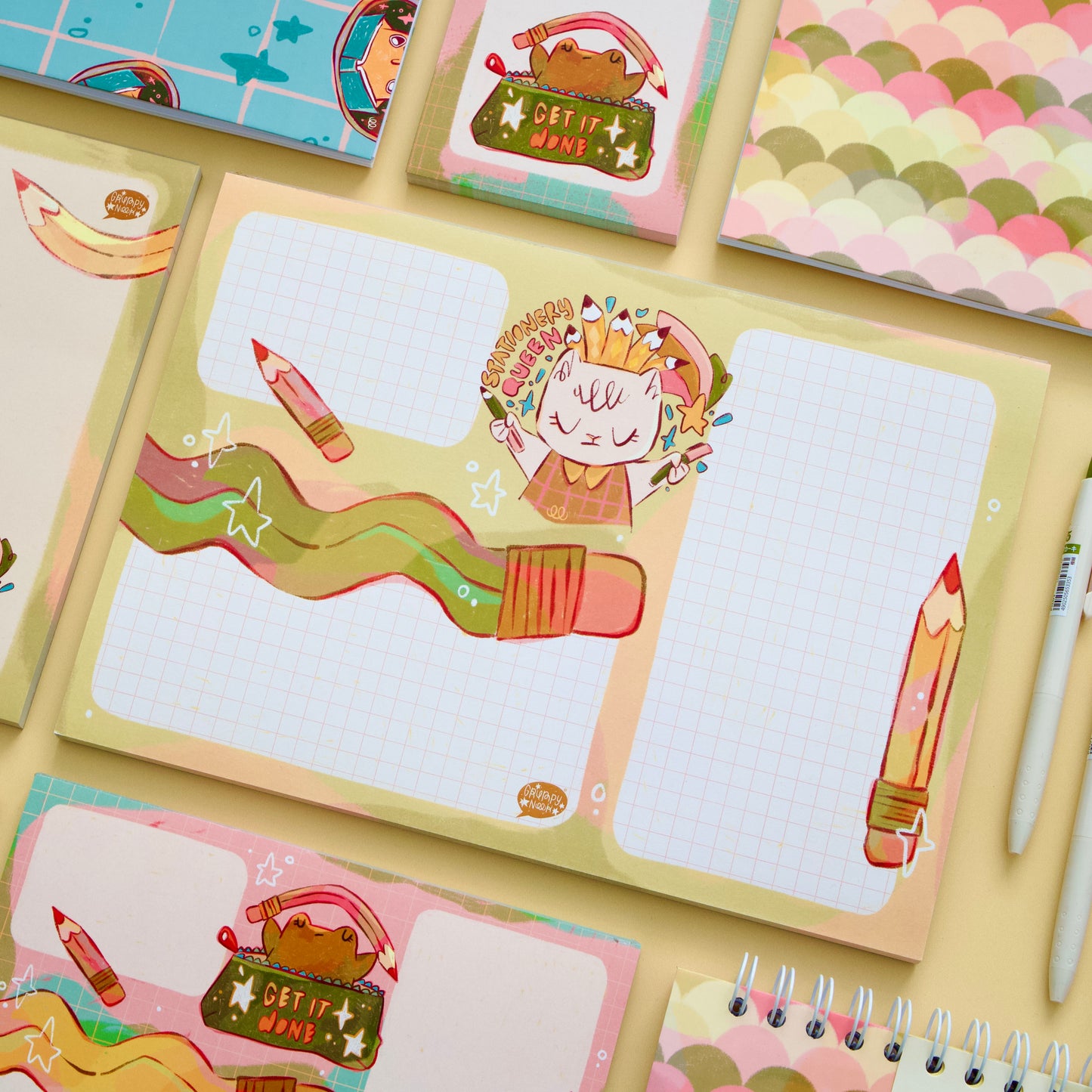 Stationery Queen A4 Deskpad